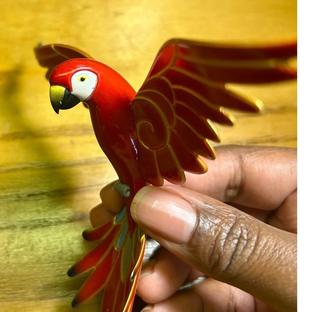 Hallmark 2018 Pretty Parrot Exclusive Beauty of Birds Edythe Kegrize Christmas
